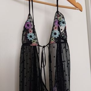 Savage X Fenty floral embroidery night slip. Size small.